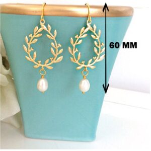18 kt yellow gold pearl laurel wreath floral dangle drop earrings