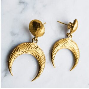 18 kt yellow gold half moon horn dangle drop women's earrings 12 gram