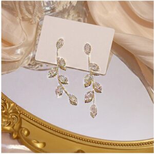 18 kt yellow gold cubic zirconia dangle drop women's earrings 10 gram