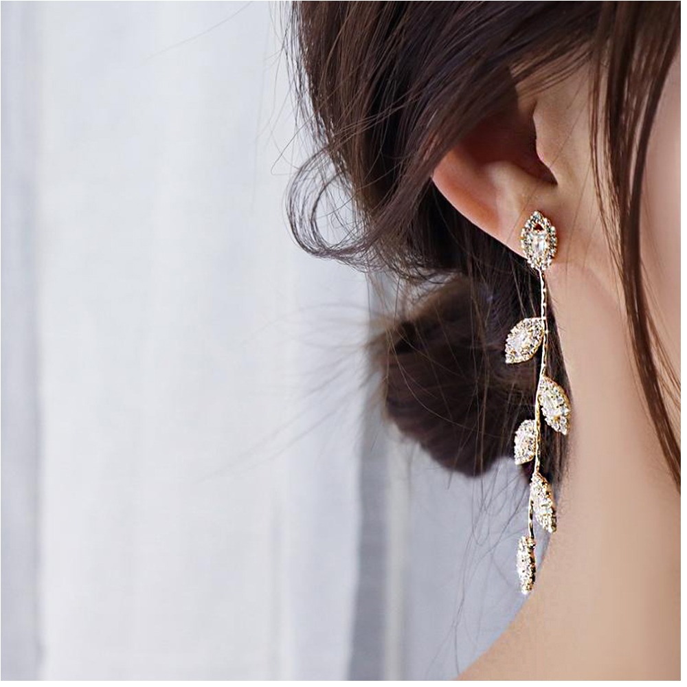 18 kt yellow gold cubic zirconia dangle drop women's earrings 10 gram