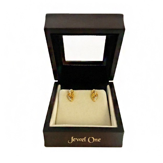 22kt yellow gold party wear wedding wear stud earrings screw back cz