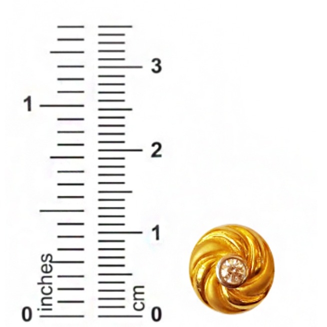 18 kt yellow gold wedding wear round stud earrings for women - Image 5