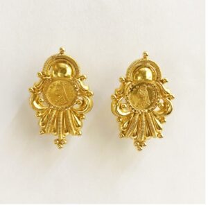 18k yellow gold women's elegant stud earrings screw back earrings