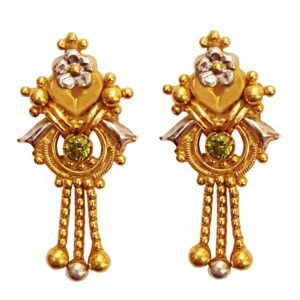 18 Kt Solid Yellow Gold Party Wear Wedding Wear Stud Earrings Exquisite Jewelry