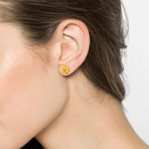 18kt solid yellow gold party wear round flower stud women's earrings