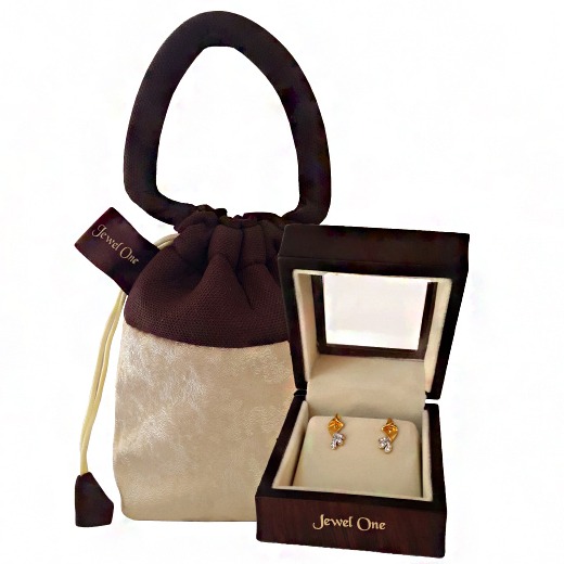 18kt yellow solid gold wedding wear stud earrings cz