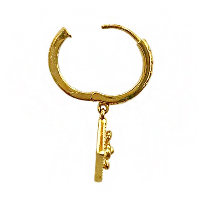 22kt yellow solid gold wedding wear huggie hoop earrings - Image 3