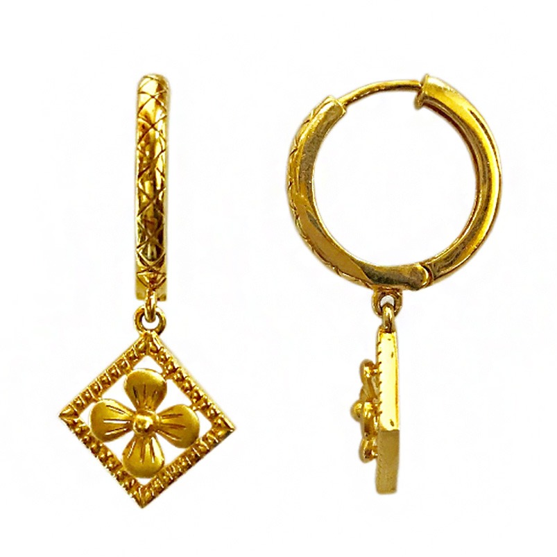 22kt yellow solid gold wedding wear huggie hoop earrings - Image 2