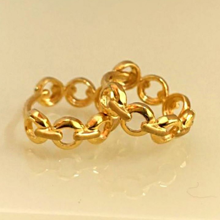 22kt real solid yellow gold wedding wear huggie hoop earrings 5 gm - Image 3