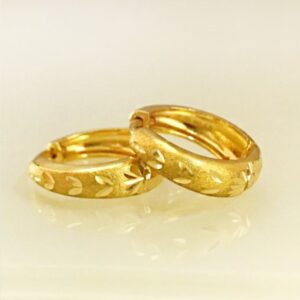 18Kt Real Solid Yellow Gold Party Wedding Wear Huggie Hoop Earrings 6 Grams Ear
