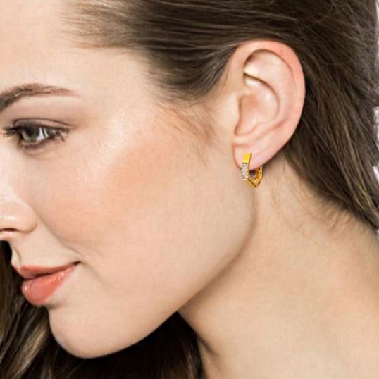 18 kt yellow solid gold wedding wear huggie hoop earrings CZ