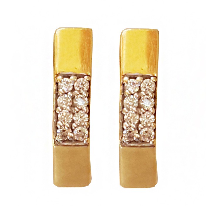 18 kt yellow solid gold wedding wear huggie hoop earrings CZ