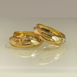 Fine Jewelry 18 Kt Real Solid Yellow Solid Gold Huggie Hoop Earrings 3.120 Grams