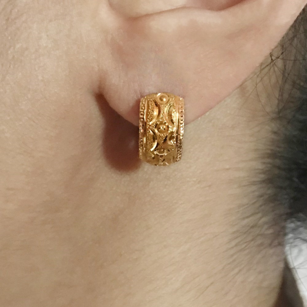 Fine Jewelry 18 Kt Real Solid Yellow Solid Gold Huggie Hoop Earrings 2.520 Grams