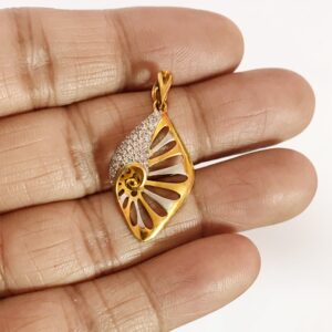 18 Kt Solid Yellow Gold Charm Women 2 Tone Necklace Pendant White Cubic Zirconia