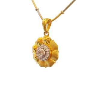 Solid 18Kt Yellow Gold White Cubic Zirconia CZ Necklace Lucky Women's Pendant