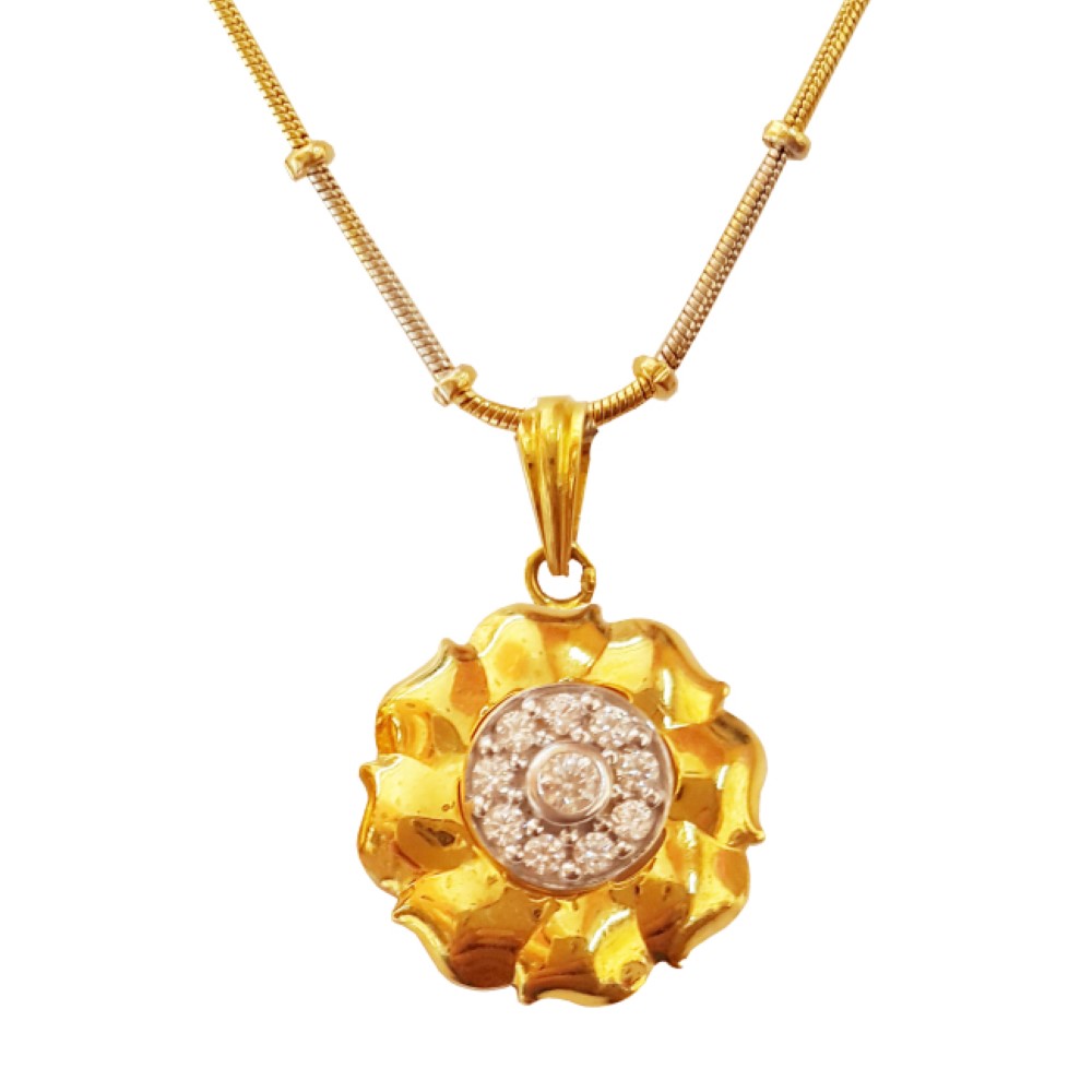 Solid 18Kt Yellow Gold White Cubic Zirconia CZ Necklace Lucky Women's Pendant
