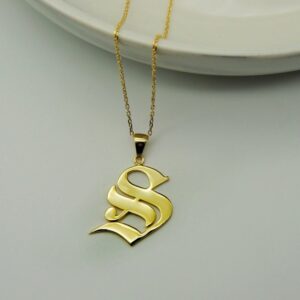 18 K Real Solid Yellow Gold English Gothic Initial Letter Chain Necklace Pendant