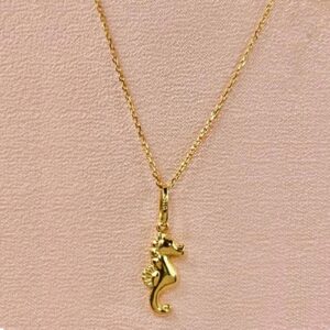 Fine Jewelry 18 Kt Real Solid Yellow Gold Seahorse Charm Chain Necklace Pendant