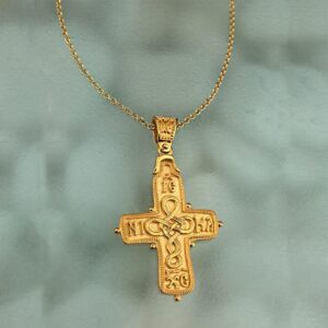 18 Kt Yellow Gold 16th Centuary Byzantine Cross ICXC NIKA Chain Necklace Pendant
