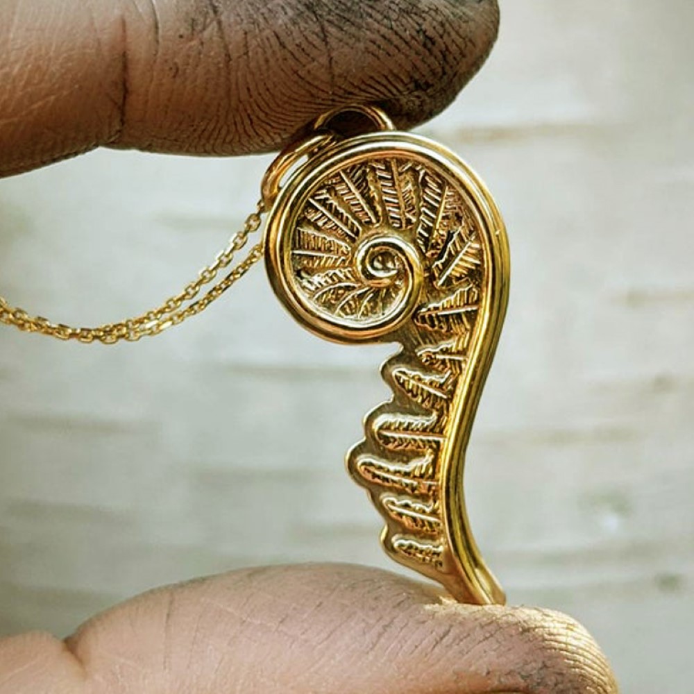 18 Kt Real Solid Yellow Gold Hand Crafted Fiddlehead Fern Chain Necklace Pendant