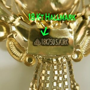 18 Kt Solid Yellow Gold Traditional Handmade Double Loop Women Necklace Pendant