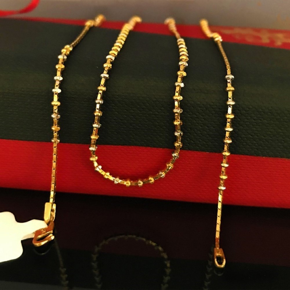 18Kt Hallmark Real Solid Yellow Gold Curb Necklace Chain 6.100 Grams 19.5'' L