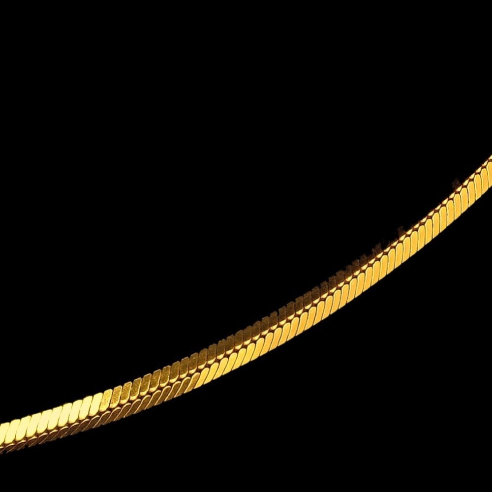 22 Kt Hallmark Real Solid Yellow Gold Iced Out Dubai Curb Necklace Chain 18 Gm