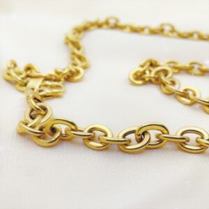 18Kt Real Solid Yellow Gold Curb Cuban Link Necklace Chain Width 8MM 45 Gms 26"