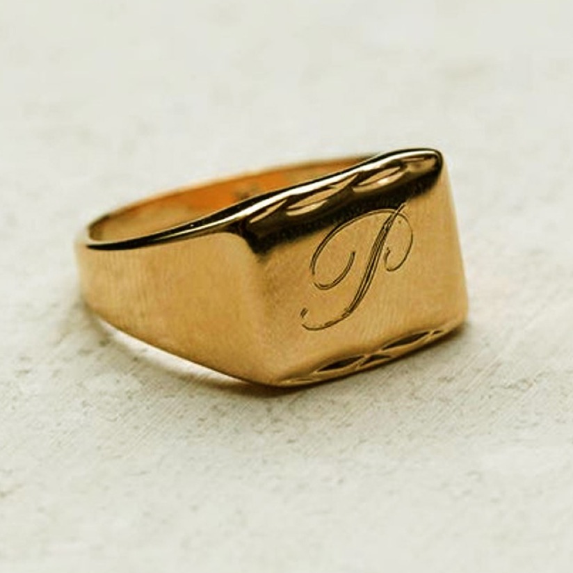 22 Kt   Yellow Gold Engraved Initial Letter P Men'S Ring Size 8-11