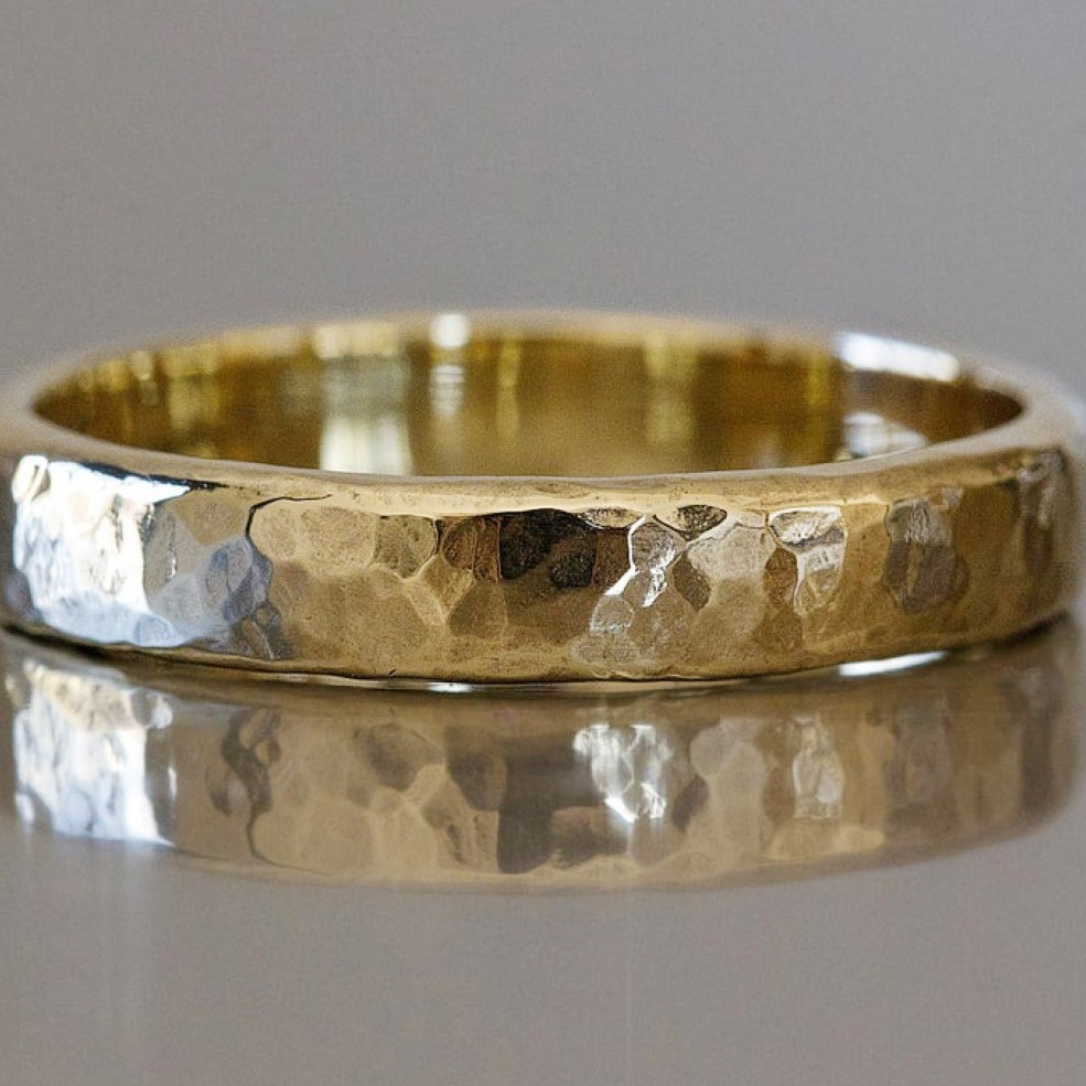 18 Kt   Yellow Gold Wedding Men'S Rustic Classic Band Ring 6 Grams 4MM