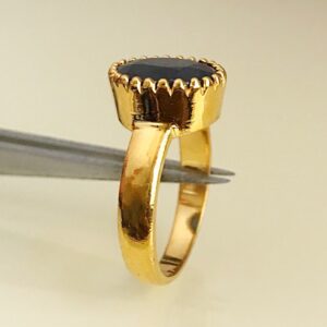 22 Kt  Yellow Gold Natural Blue Sapphire Gemstone Unisex Ring Size 6-9