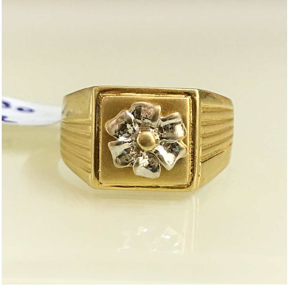 18 Kt Yellow Gold Natural Certified Yellow Sapphire Women'S Ring 6 Gm - Image 3