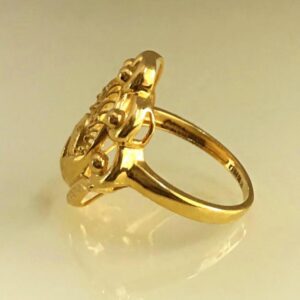 22 Kt Yellow Gold Ring Engagement Women'S Ring 5.430 Gms Size  6-9