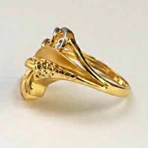 22 Kt   Yellow Gold Engagement Women'S Ring 6 Grams Size 6,7,7.5,8,9