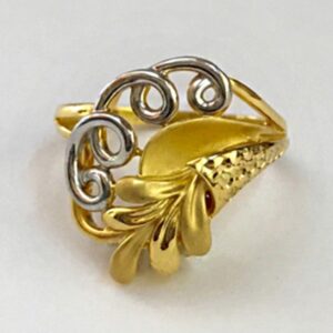 22 Kt   Yellow Gold Engagement Women'S Ring 6 Grams Size 6,7,7.5,8,9