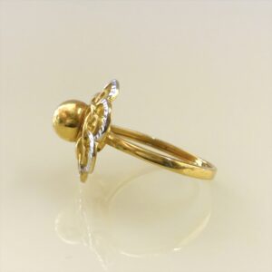 22 Kt   Yellow Gold Engagement Wedding Women'S Finger Ring 4.450 Grams