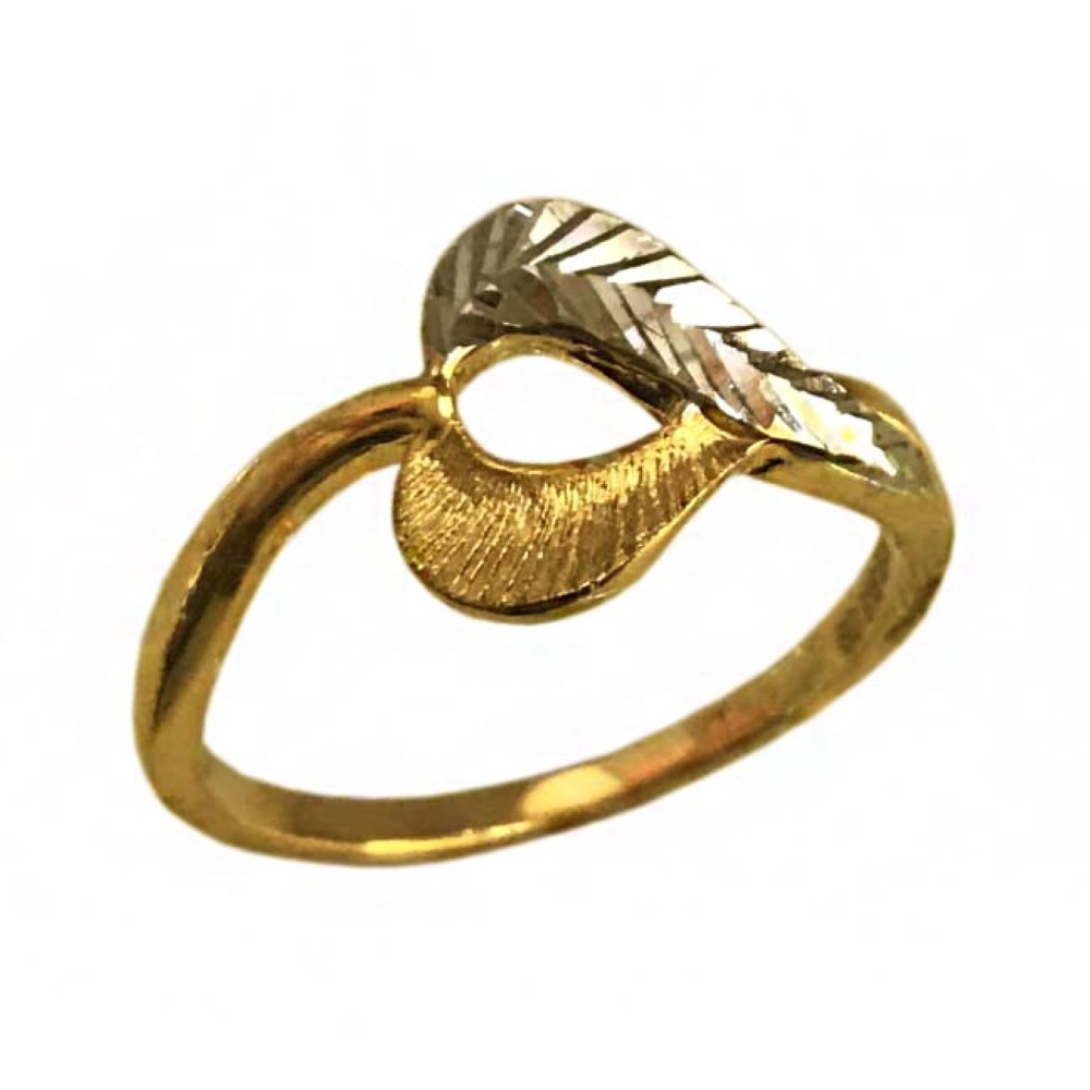 22 Kt   Yellow Gold Engagement Women Finger Ring 3.670 Gms Size 6-9