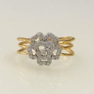22 Kt   Yellow Gold Engagement Women'S Finger Ring 4.180 g Size 6-9