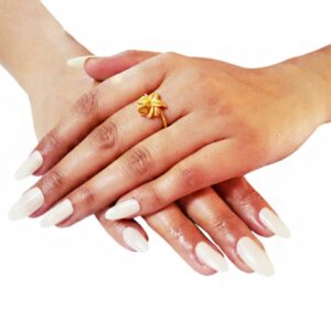 22 Kt Yellow Gold Ring Engagement Women'S Ring 4.840 Gms Size  6-9