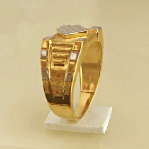 22 Kt  Solid Yellow Gold Engagement Wedding Wear Men's Ring Size 7-11