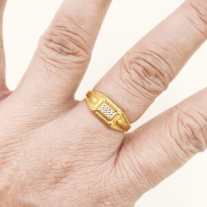 18 Kt  Solid Yellow Gold Engagement Wedding Wear Men's Ring Size 7-11