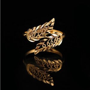 18 Kt   Yellow Gold Engagement Wedding Women'S Ring 6 Gms Size 6-9