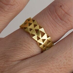18 Kt Hallmark Solid Yellow Gold Texture Wedding Band Ring Size 6-10