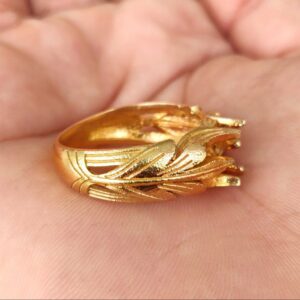 22 Kt Yellow Gold Elongated Old Mine Cushion Cut Mount Men'S Ring