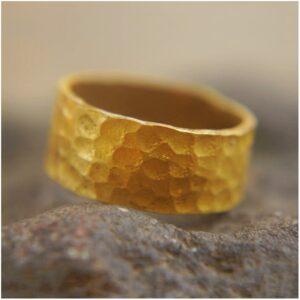 22 Kt Solid Yellow Gold Artisan Hammered Wedding Band Ring Size 7-11