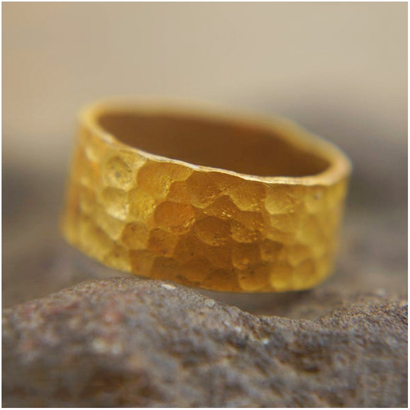 22 Kt Solid Yellow Gold Artisan Hammered Wedding Band Ring Size 7-11 - Image 5
