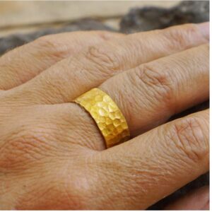 22 Kt Solid Yellow Gold Artisan Hammered Wedding Band Ring Size 7-11