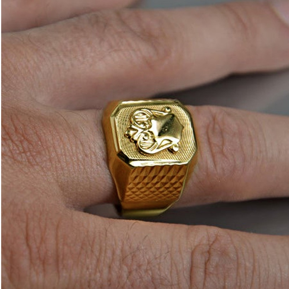 22 Kt Hallmark  Solid Yellow Gold Russian Men'S Signet Ring Size 8-11