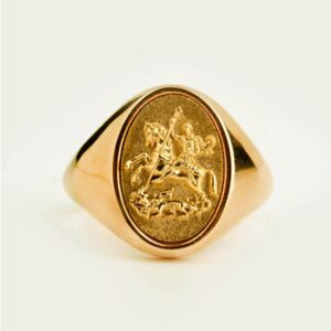 22 Kt Yellow Gold Sovereign Coat Of Arms Saint George Men'S Ring